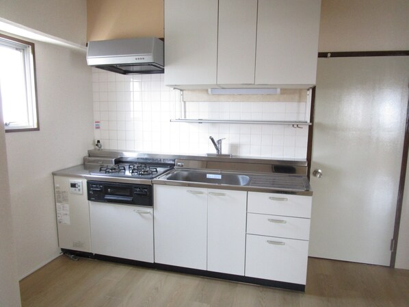 リバーサイド小島の物件内観写真